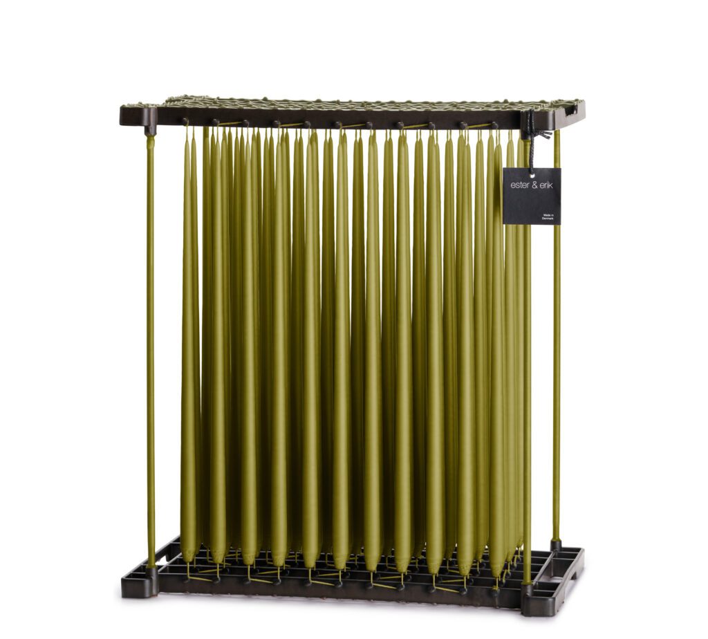 Ester & Erik Spitzkerze Olive Glow #78 42cm